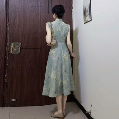 复古高级感超好看小飞袖收腰连衣裙设计感小众不撞款长裙2025春夏