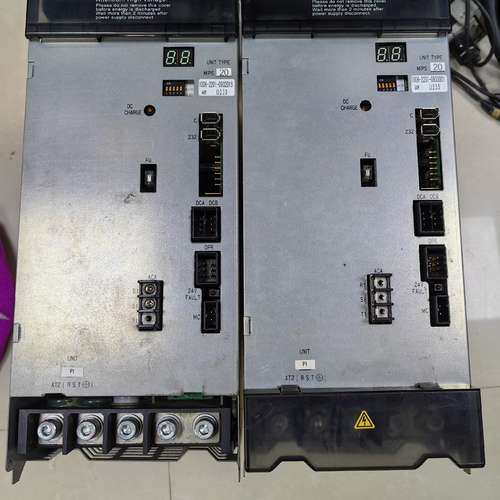 众桦MIV0404A-1-B5 OKUMA大隈双轴驱动器 拆议价