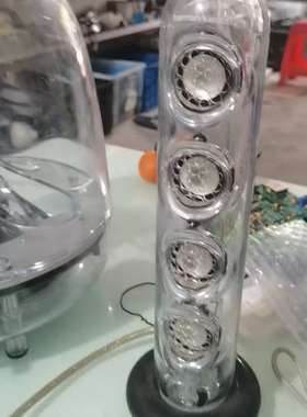 众桦哈曼卡顿水晶3代音响SoundSticks议价