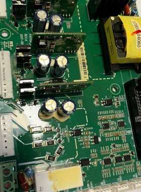 众桦英威腾变频器GD310 132kw驱动板议价