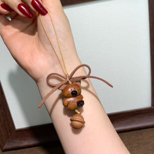 新品小萌物背包小熊挂件檀香木丑萌咖啡豆铃铛手机链情侣随身吊饰