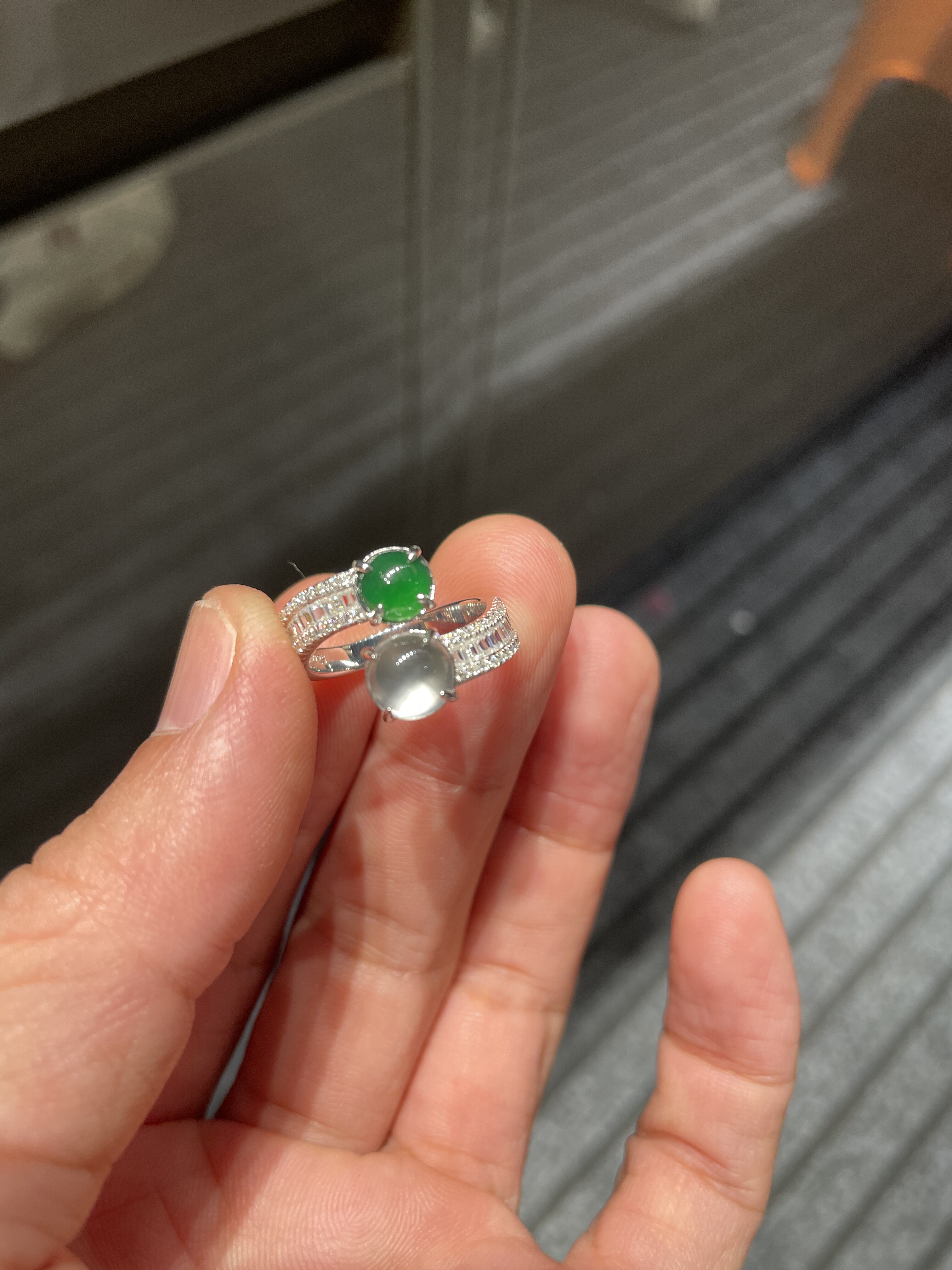 925银双蛋翡翠俄冰莫桑钻8 M十6 M双色开戒钧码