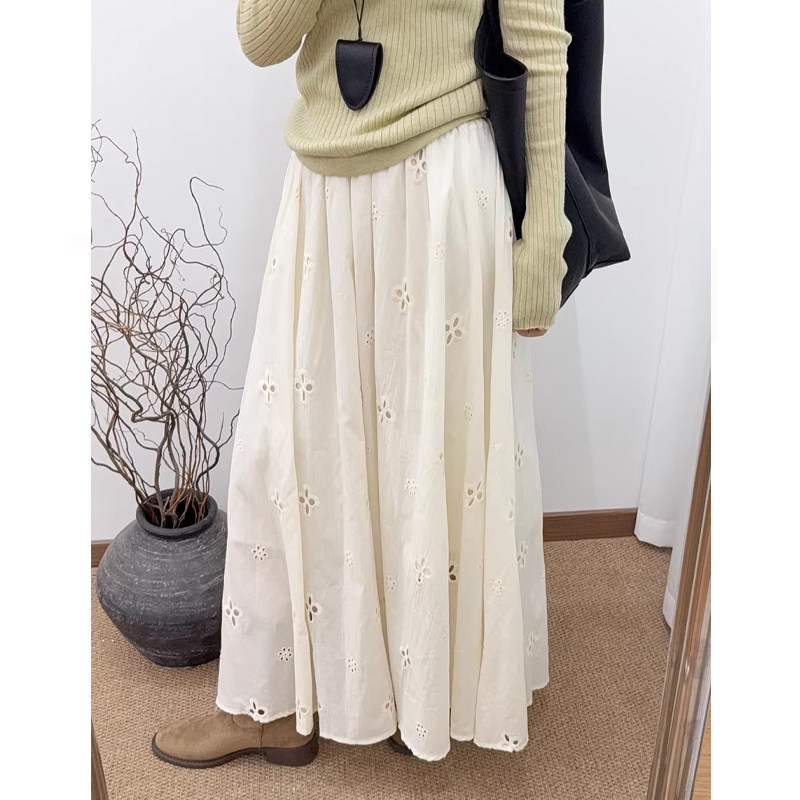 孕妇装夏季新款刺绣镂空蛋糕半身裙无托腹白色宽松中长A字伞裙子