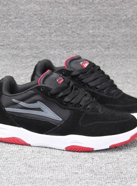 黑色lakai滑板鞋Osiris D3面包鞋globe滑板鞋es面包鞋Straye板鞋