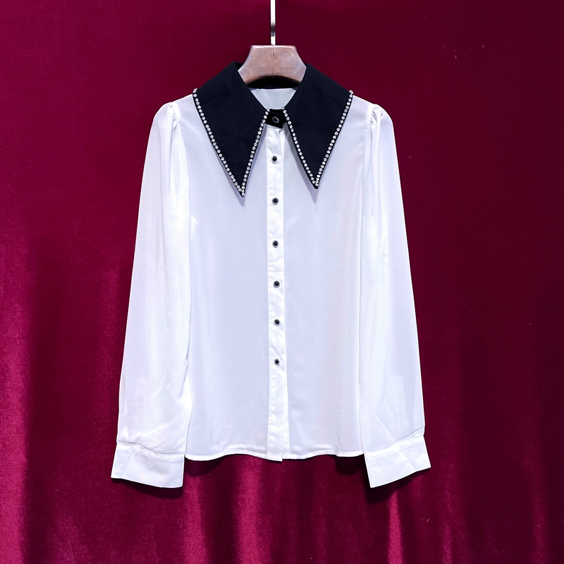2024春夏新款复古风气质钉珠镶钻翻领黑珍珠扣子甜美百搭雪纺衬衫