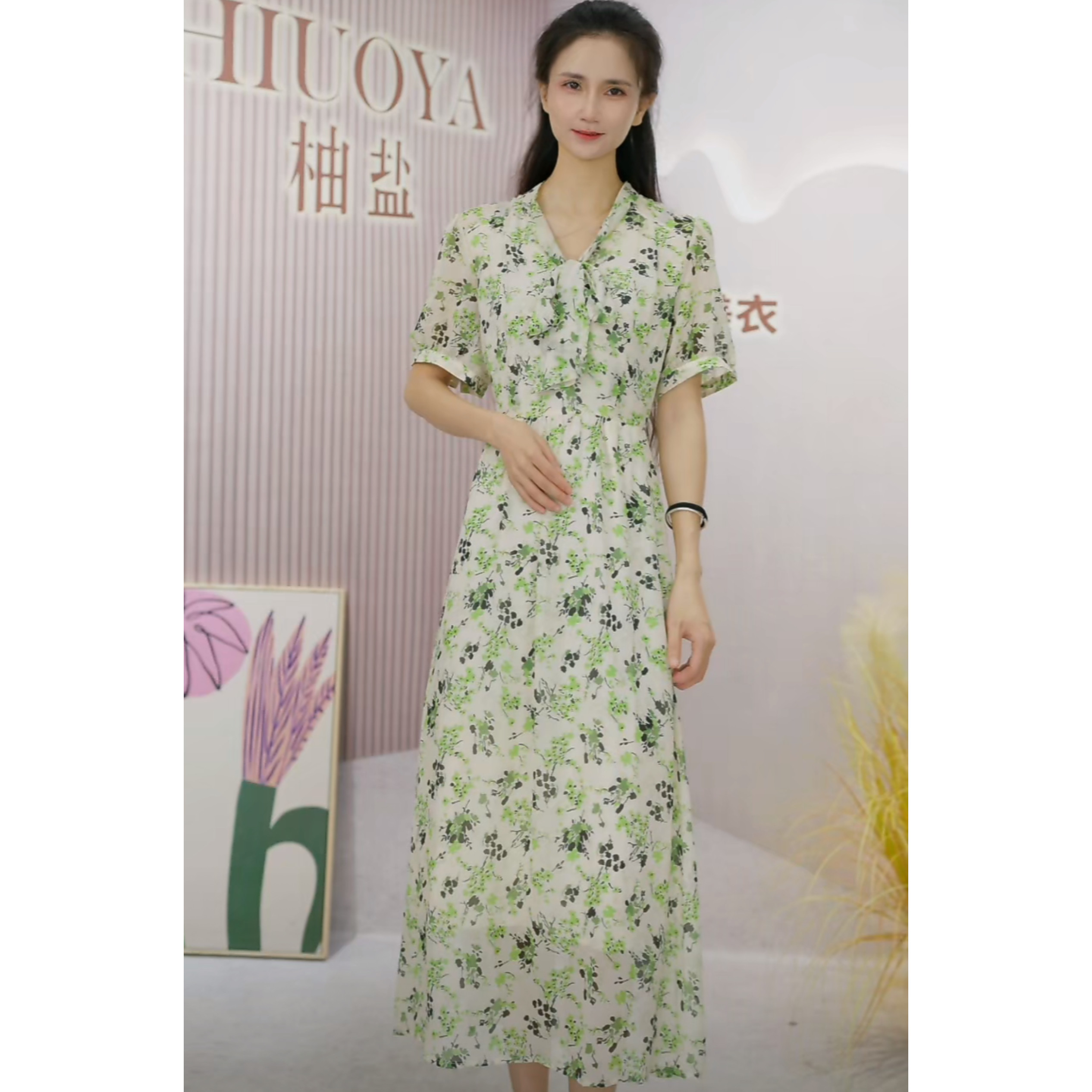 高斯雪岚【夏季新品】时尚气质夏季印花收腰女装连衣裙24216736
