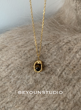 气质小众虎眼石锁骨链别样美拉德