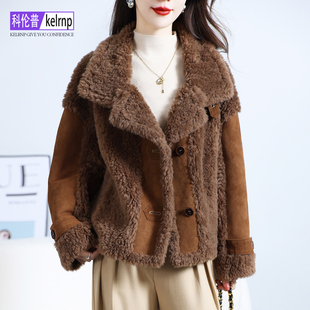 羊剪绒大衣女2025冬新西装领温柔风海宁一体羔羊毛毛颗粒皮草外套