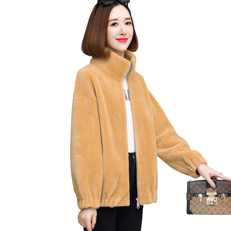 羊剪绒大衣女新款2026气质短款宽松显瘦羊羔毛毛颗粒皮草外套