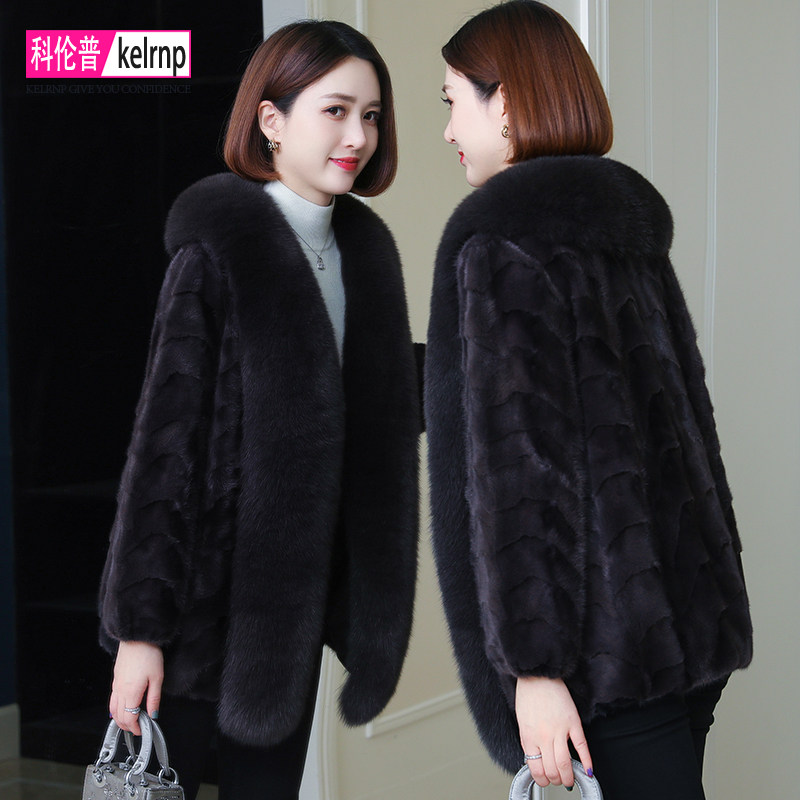 进口天鹅绒水貂毛大衣女2025新冬正品牌围巾狐狸毛领拼貂皮草外套