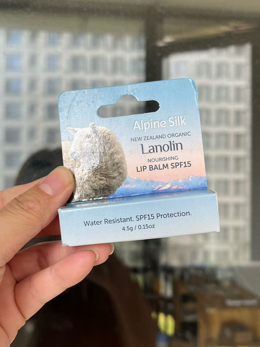 现货新西兰新品父情节AlpineSlik绵羊油水润唇膏SPF15江浙沪包邮,美容护肤/美体/精油,润唇膏,淘宝优惠券,粉丝福利购,淘宝优惠卷