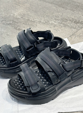 CONVERSE RUNSTAR 匡威黑色牛皮夹心厚底凉鞋 A06480C 单依存同款