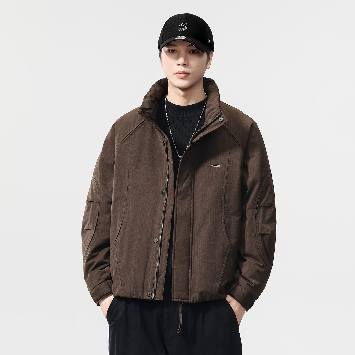 高品质简约百搭男士羽绒服