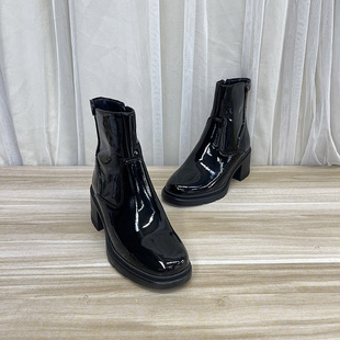 外贸原单英伦切尔西时尚圆头粗跟侧拉链高跟短靴内里带毛马丁靴