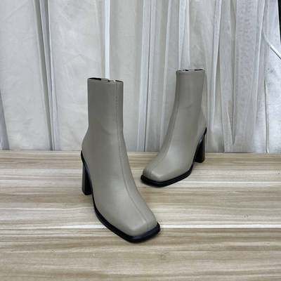 外贸原单里外全真皮女鞋瘦款不适合胖脚方头粗跟浅灰色高跟短靴