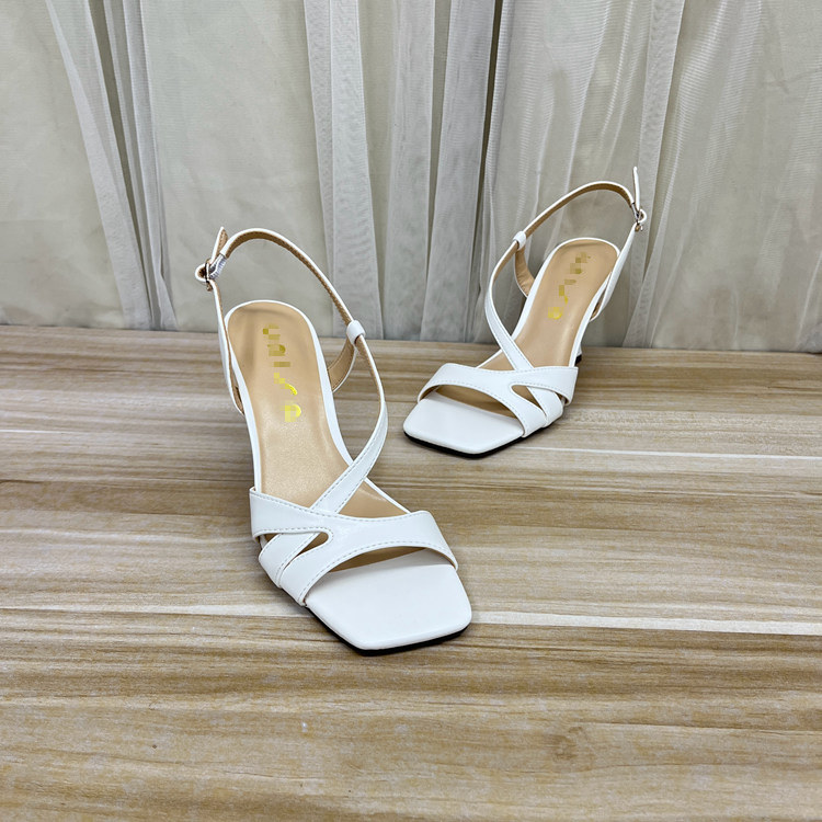工厂清仓断码时尚百搭shoes