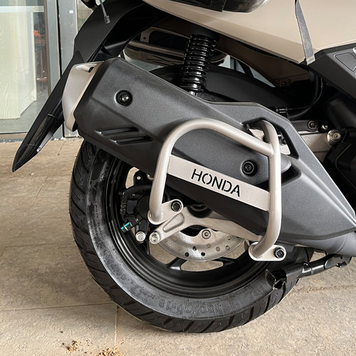 适用本田nwt150排气保护杠