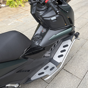 适用升仕150x护杠射灯架踏板保险杠防摔杠不锈钢专用无损改装 配件