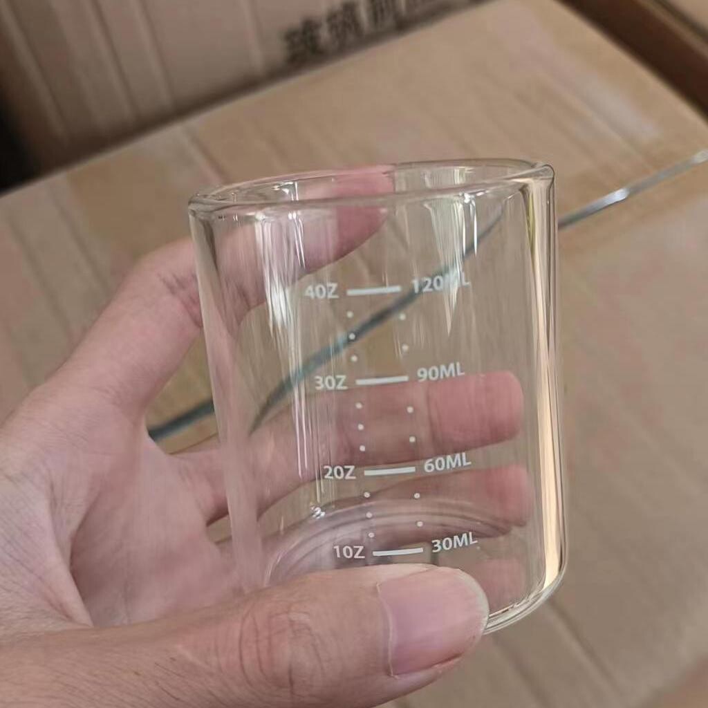 高硼硅玻璃量杯圆形耐热耐高温加厚透明刻度杯烘焙白酒烧杯120ml