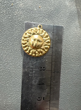 美产黄铜复古图腾太阳花纹吊坠diy材料饰品配件装饰【人物】