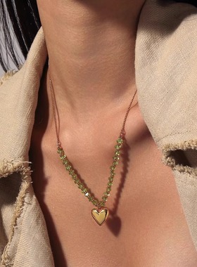 小众设计款爱心橄榄绿水晶项链