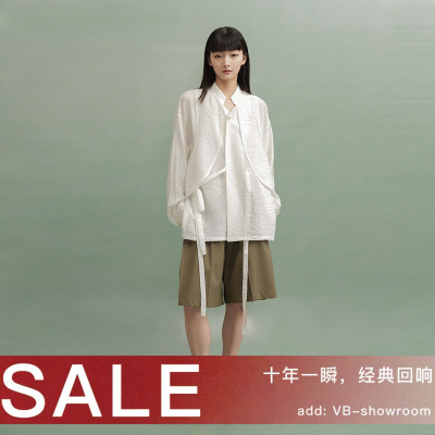 休闲VAPOURBLUE短裤褶皱