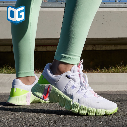 Nike/耐克女士轻便运动训练鞋