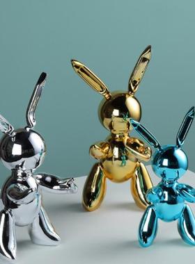 软装样板房白色人物摆件艺术品