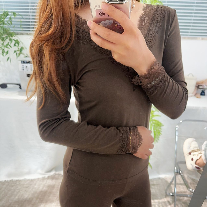 V领蕾丝长袖T恤显瘦长裤两件套