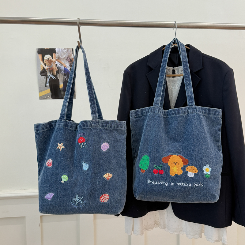 方形复古2025年秋季手提单肩包