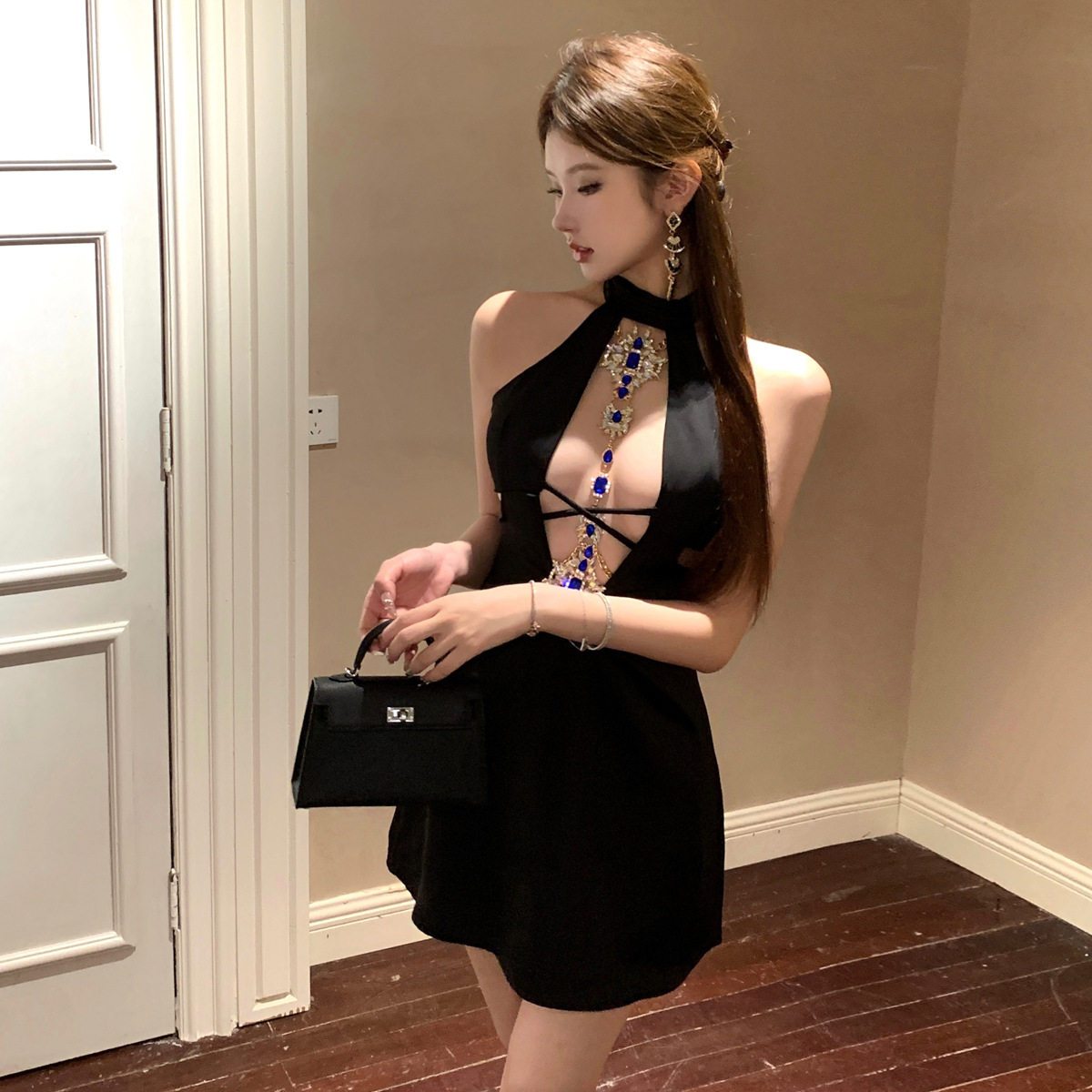 欧美东南亚外贸女装性感御姐镂空挂脖修身包臀连衣裙 夜场短裙