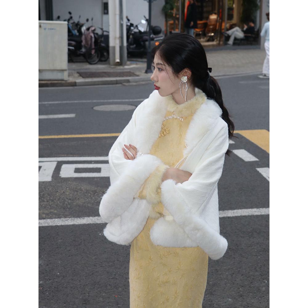 旗袍披肩外搭百搭宽松时尚新中式加厚加绒冬季高级感斗篷秋冬保暖