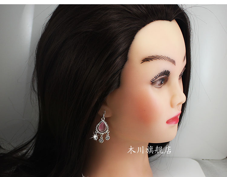 새로운 패셔너블하고 인기 있는 여성용 귀걸이 여아용 귀걸이 여성용 주얼리 부드러운 반짝이 귀걸이 판매 중