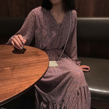 女装 韩版 气质收腰超仙甜美雪纺长裙 紫色碎花裙内搭长袖 连衣裙秋季