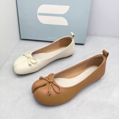 Comely/康莉撤柜羊皮法式分趾猪蹄鞋浅口瓢鞋平底一脚蹬跳舞鞋女