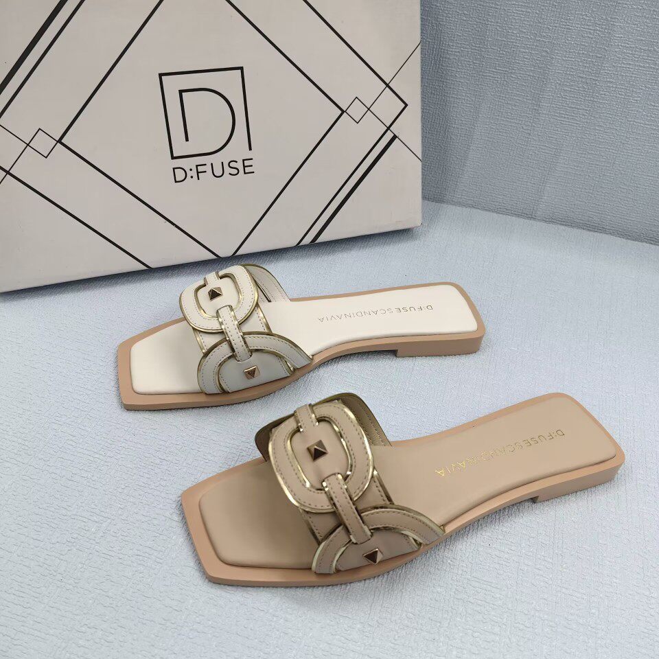 d:fuse/迪芙斯撤柜断码夏季真皮平底英伦甜美一字拖休闲沙滩鞋女