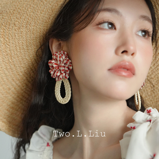 Two.L.Liu红色花朵耳环度假风波西米亚藤编海边夏天夸张小众耳饰