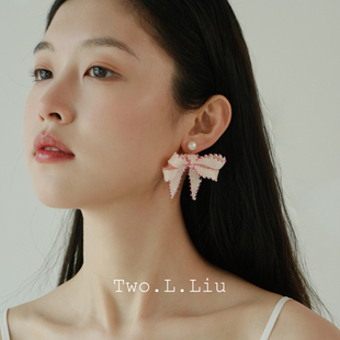 Two.L.Liu花间絮语系列粉色蝴蝶结耳环女原创手工925银针春夏耳饰