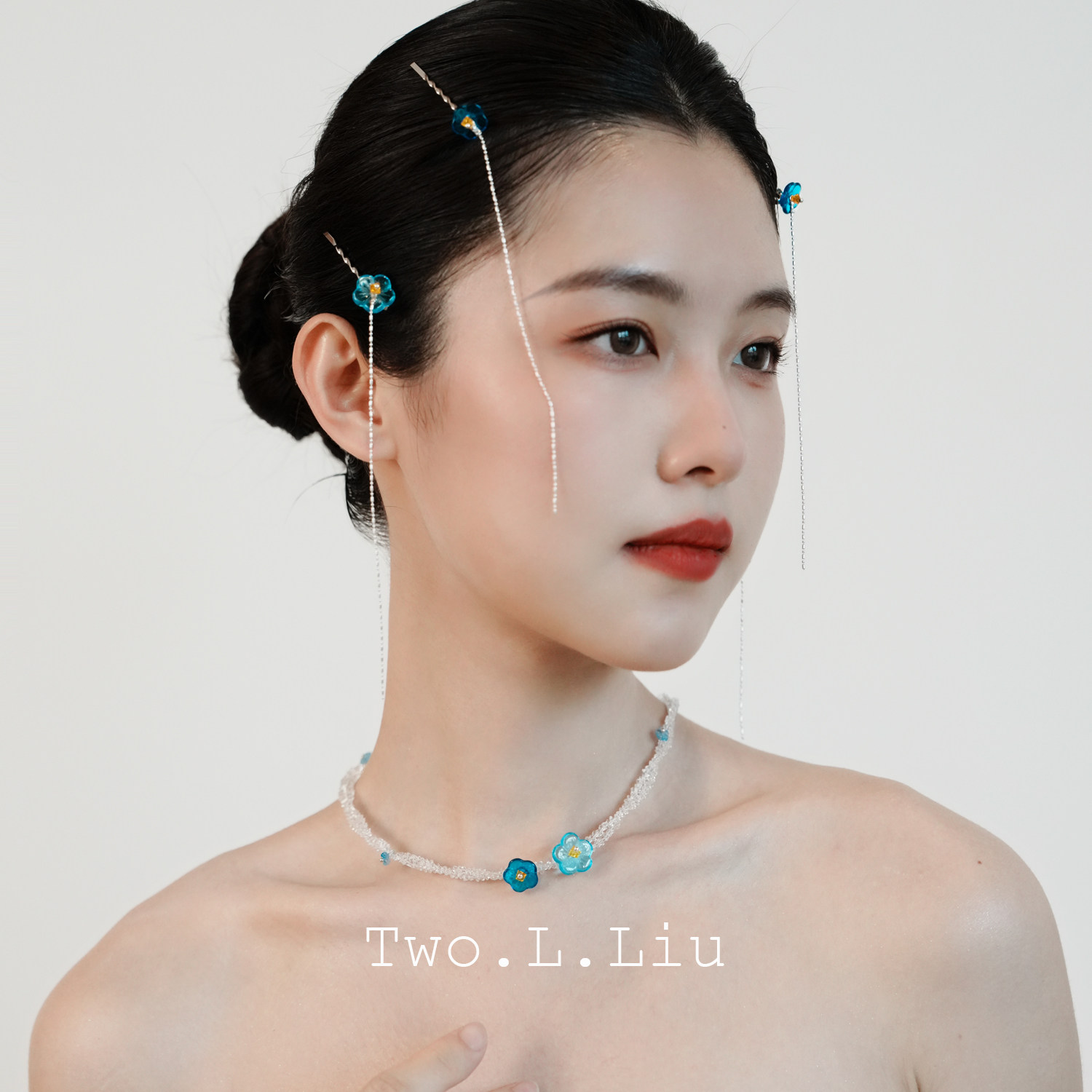 Two.L.Liu汀兰系列原创设计蓝色项链发夹套装进口捷克珠锁骨链