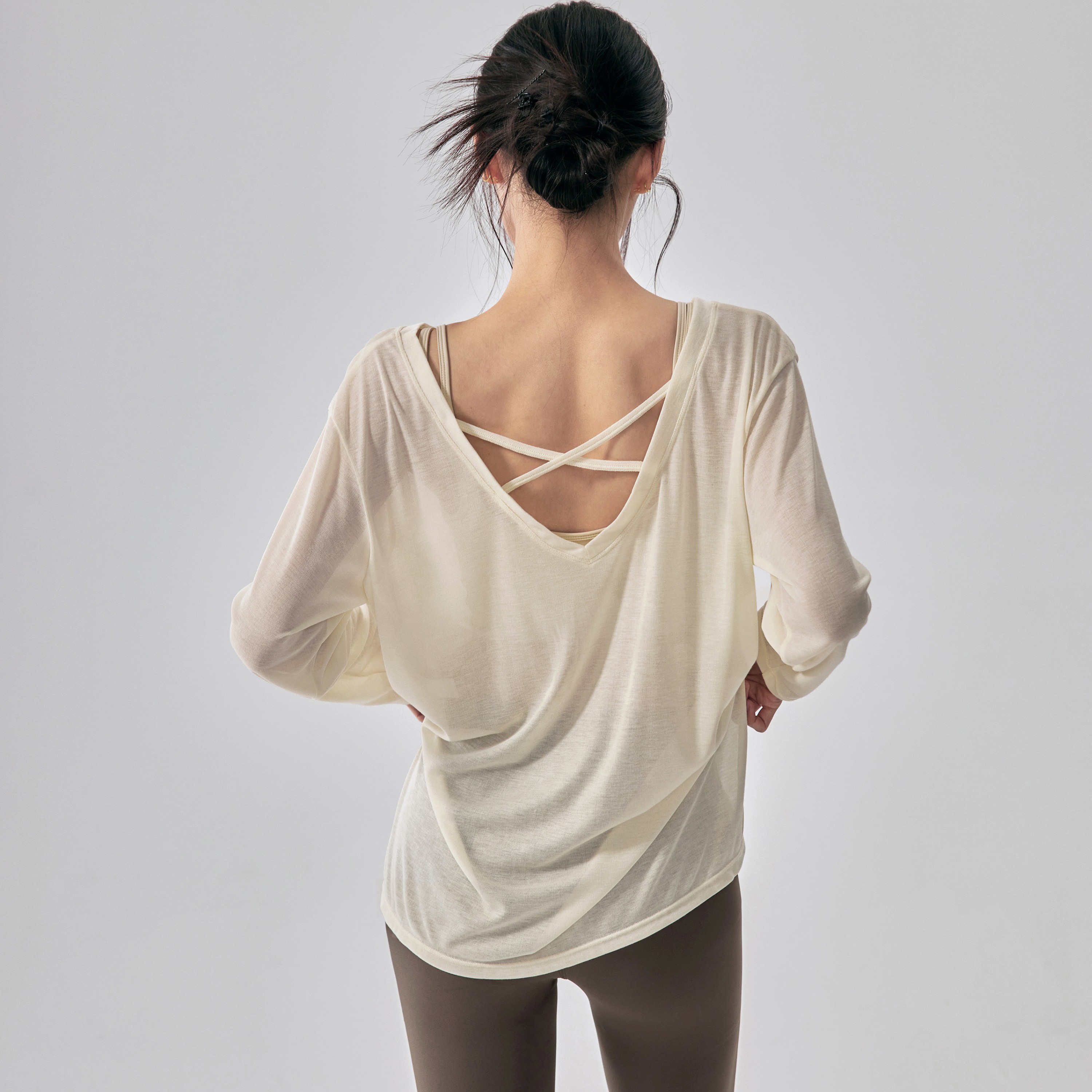交叉美背瑜伽服罩衫女V领