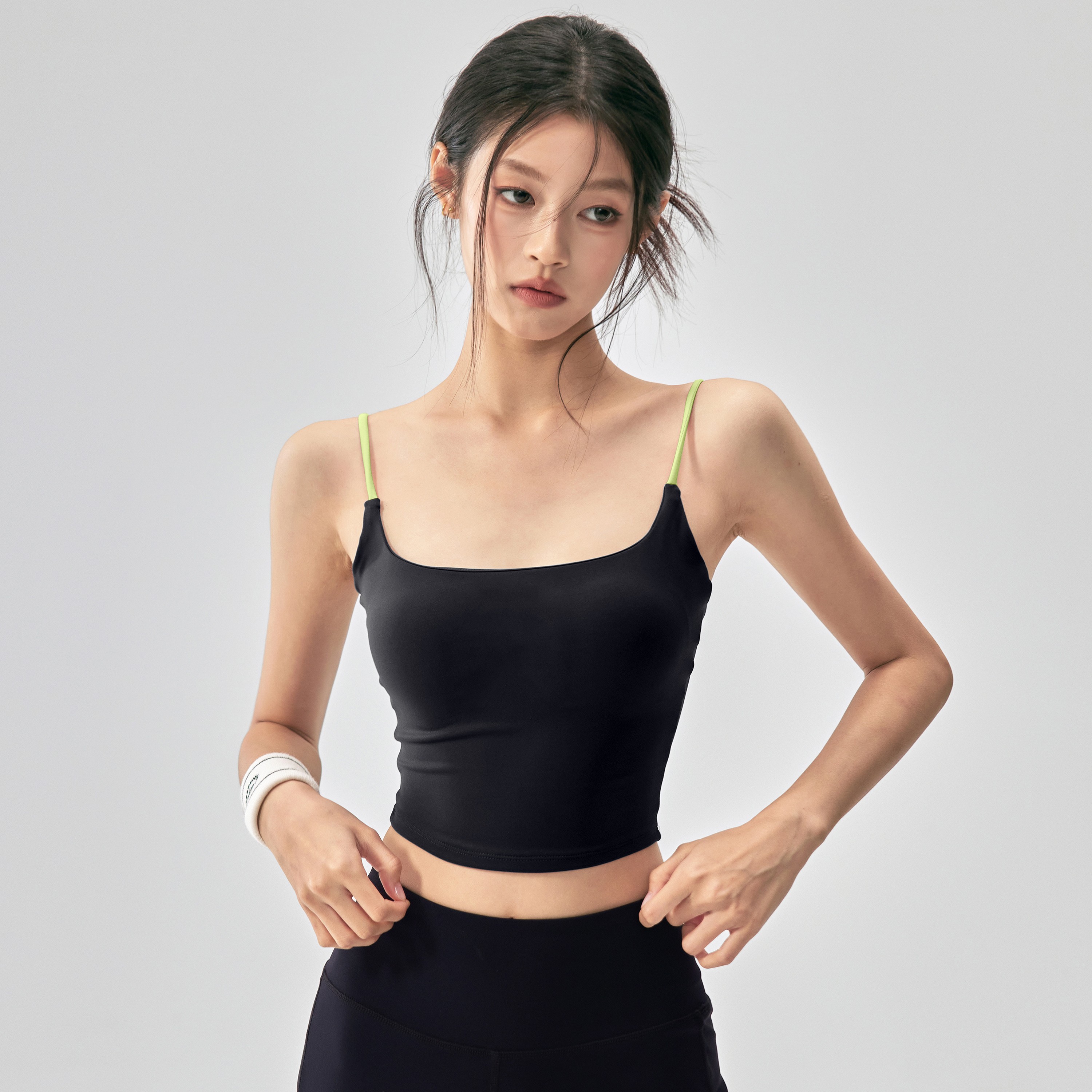 防震运动内衣女带胸垫美背外穿