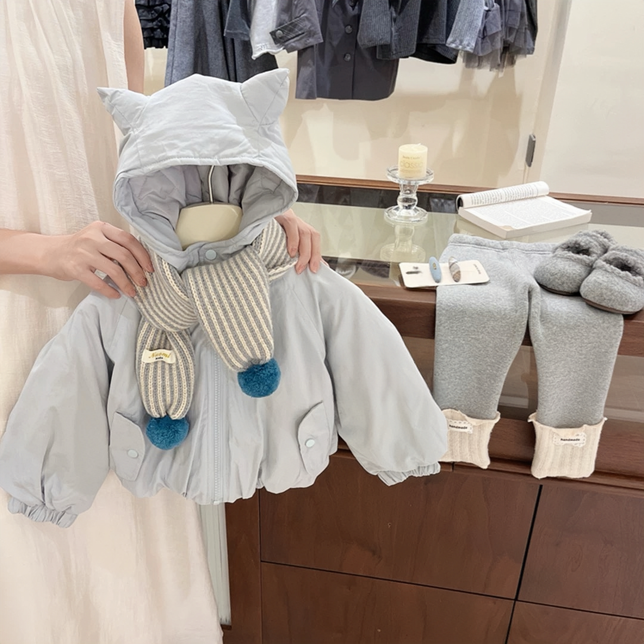 小恶魔！女童加绒外套2025秋冬季新款洋气女孩冬季加厚连帽保暖潮