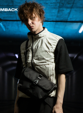 COMBACK新款潮流时尚百搭简约男休闲邮差包单肩斜挎包