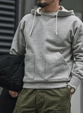 恶犬BRONSON冷库储藏员连帽衫 纯棉加厚毛圈重磅麻灰色套头卫衣