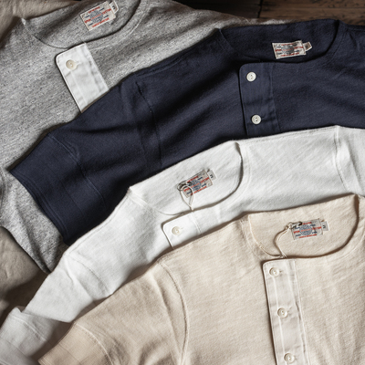 侧门襟亨利领套头短袖竹节纱T恤