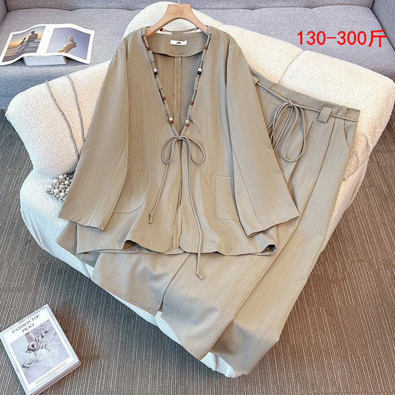 特大码300斤韩版胖mm设计感V领西装外套高腰半身裙春秋时尚套装女