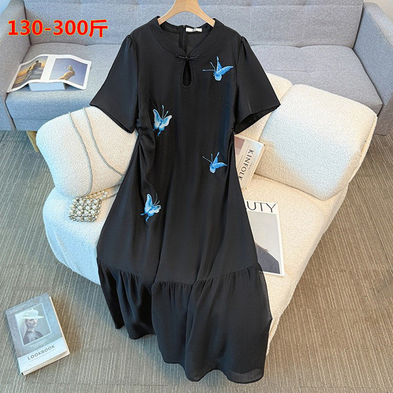 300斤特大码女装夏季短袖胖mm新中式国风改良刺绣立领旗袍连衣裙