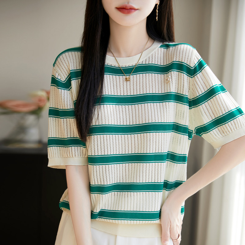 夏季新款条纹t恤女宽松圆领条纹冰丝短袖针织衫减龄时尚小衫上衣