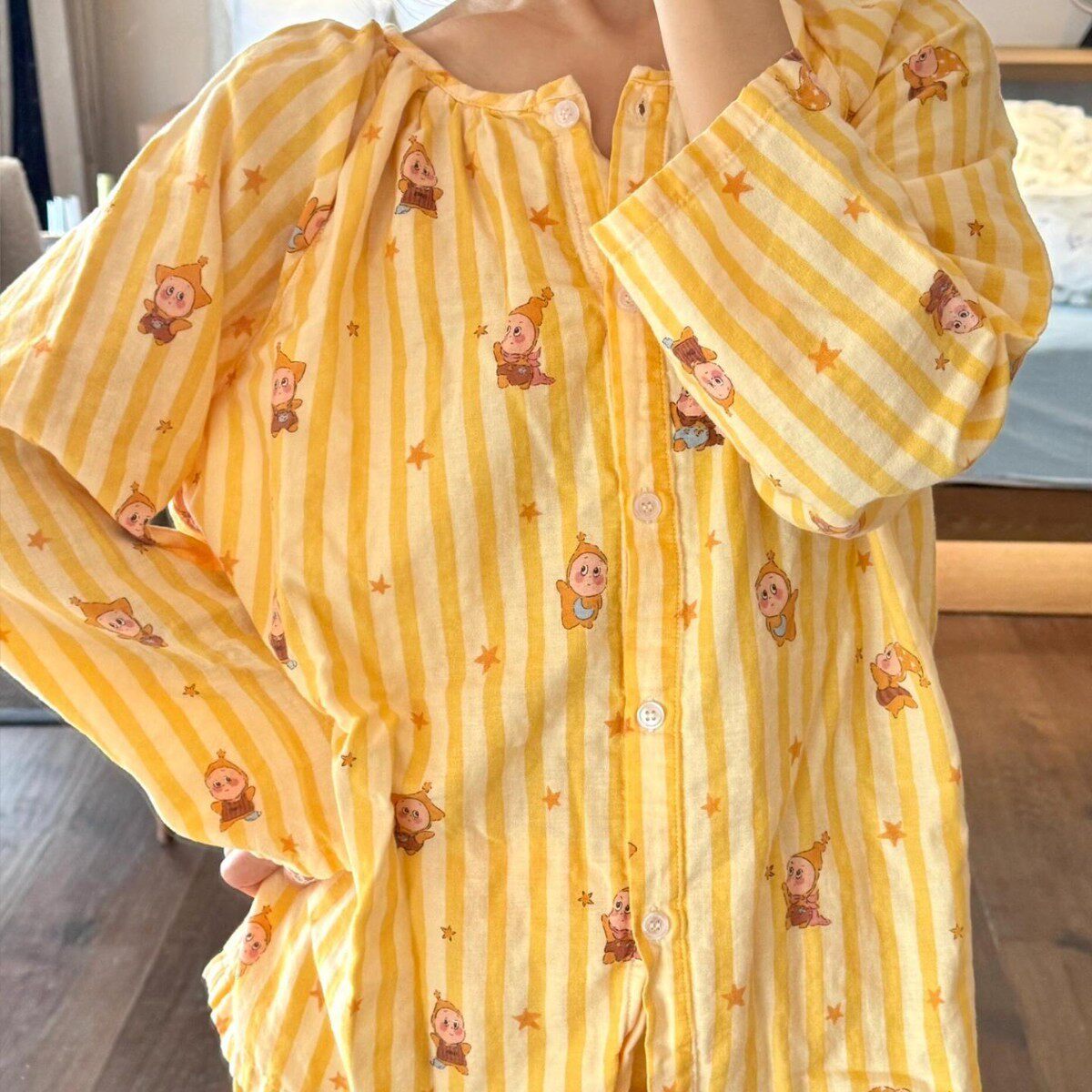 侘町2025年新款软糯糯蛋黄星星小人全棉双层纱圆领长袖套装睡衣女