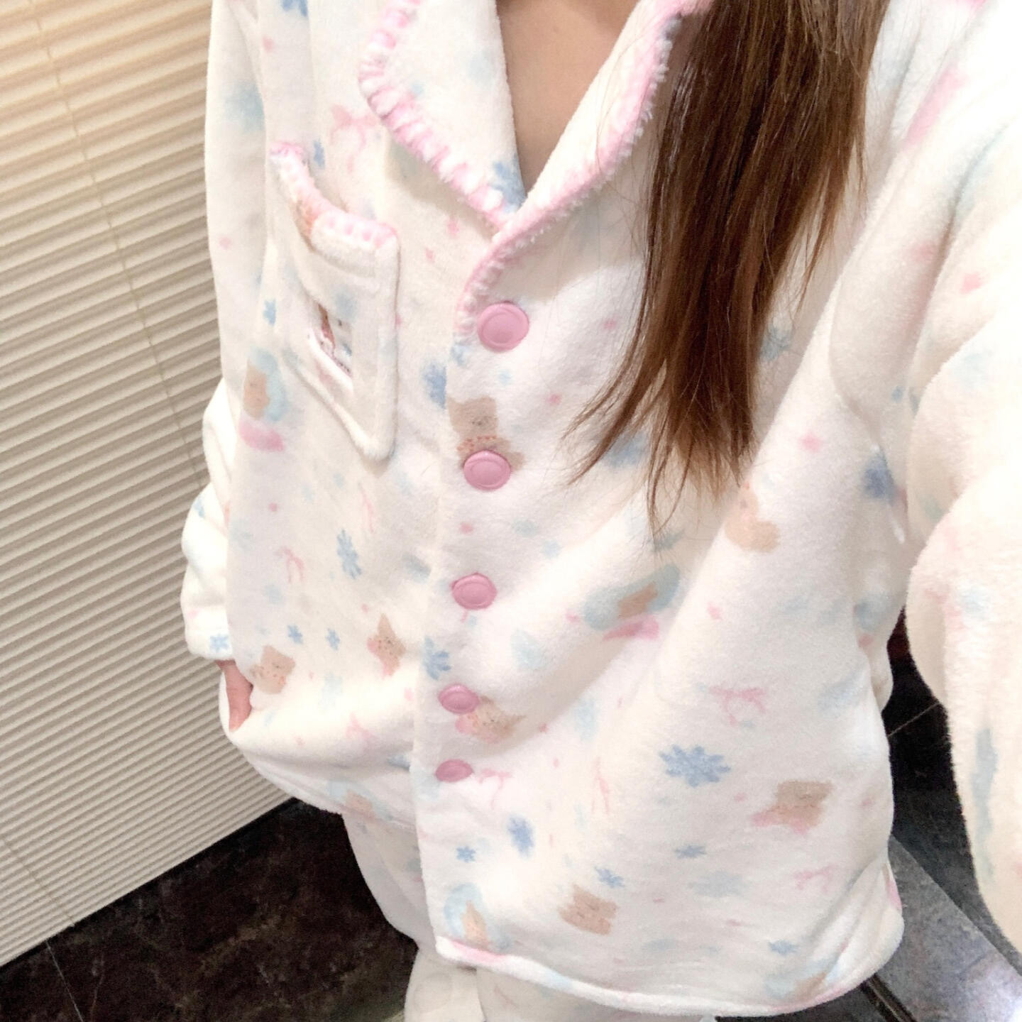 侘町2025家居服新款雪花小熊法兰绒睡衣女秋冬长袖保暖可外穿套装